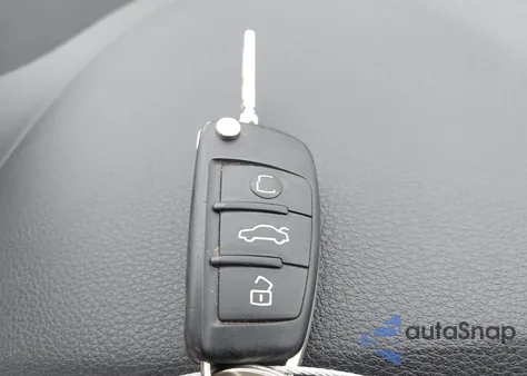 2015 Audi Q7 3.0 Tdi Premium из США, поврежденный, VIN WA1LMAFE2FD031921